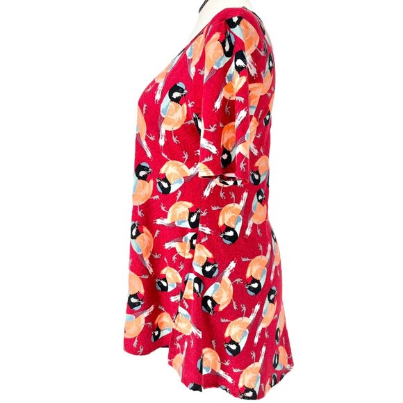 LuLaRoe Perfect Tee Top Womens M Red Bird Print Short Sleeve Casual Stretchy - Picture 9 of 10
